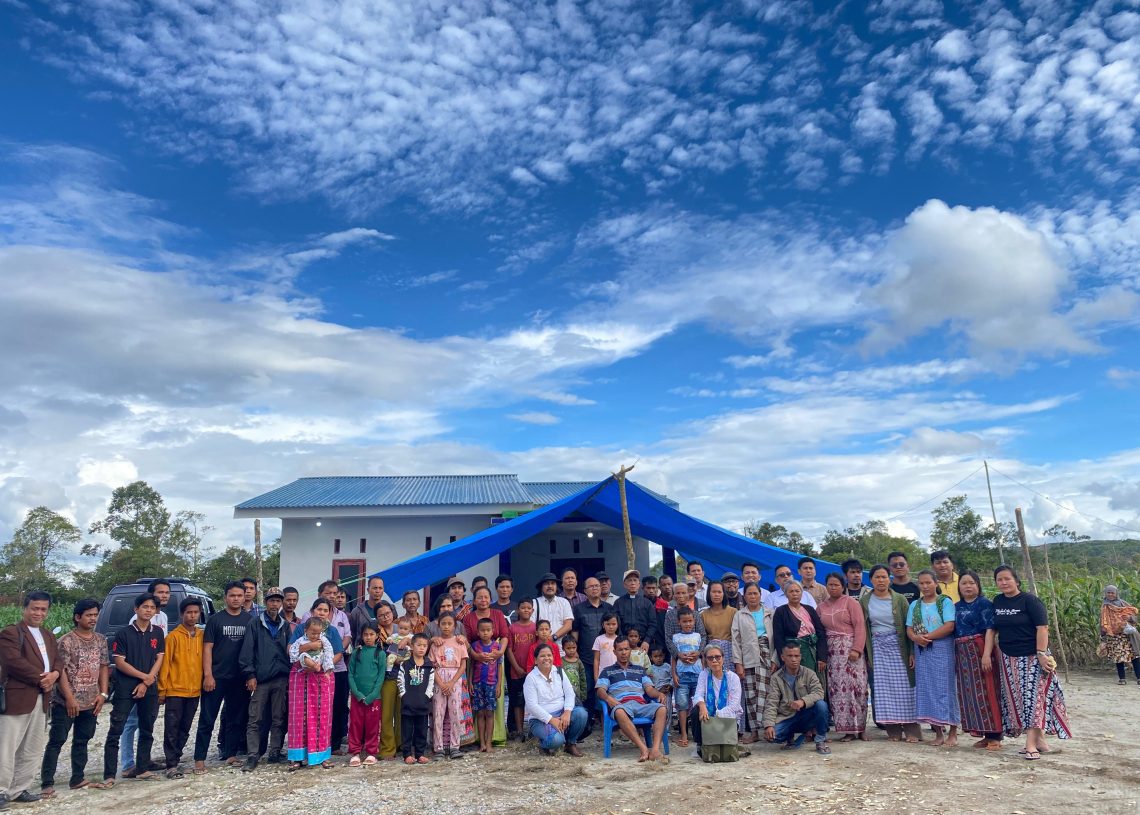 Kunjungan Pastoral : Menguatkan Natinggir Yang Sedang Terluka
