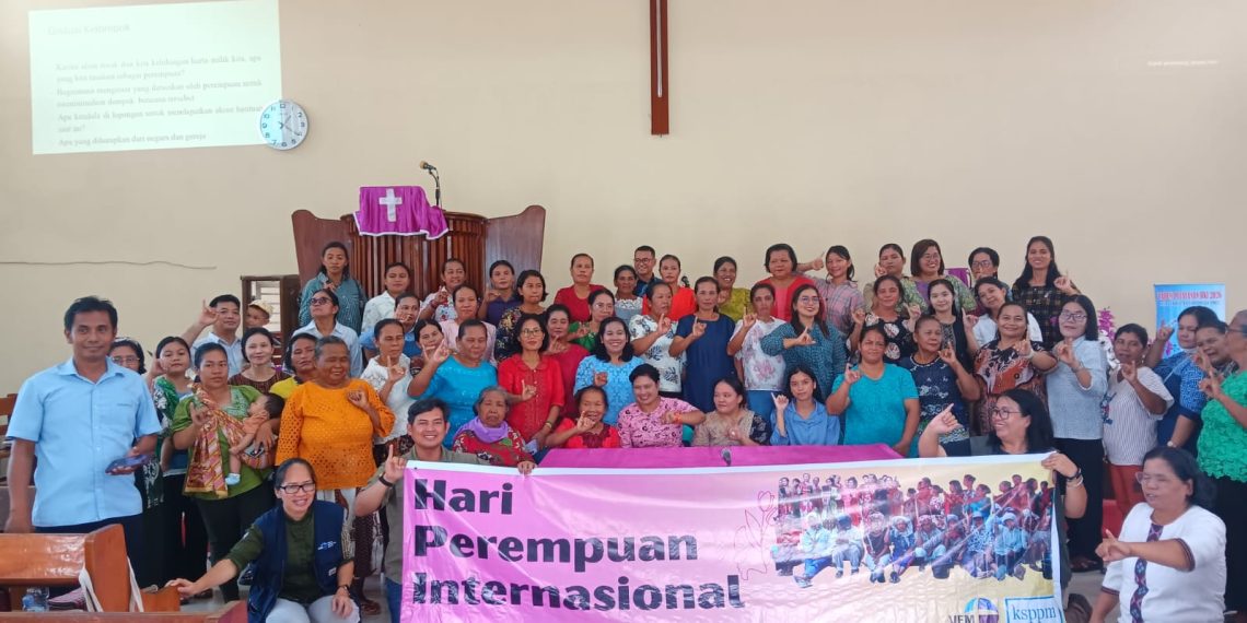 Perempuan Penyintas Bencana Ekologis Bersuara pada Peringatan Hari Perempuan Internasional di Tapanuli Tengah
